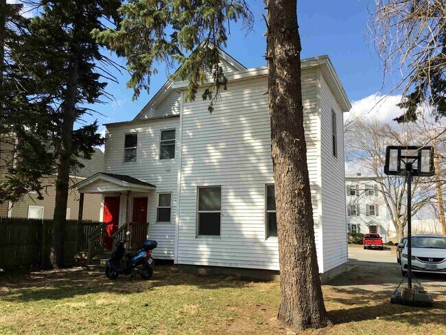 Building Photo - 22 Smyth Ferry Rd