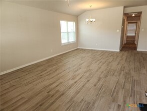 Building Photo - 332 Arnold Dr