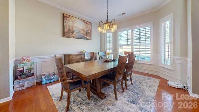 Building Photo - 10924 Alderbrook Ln