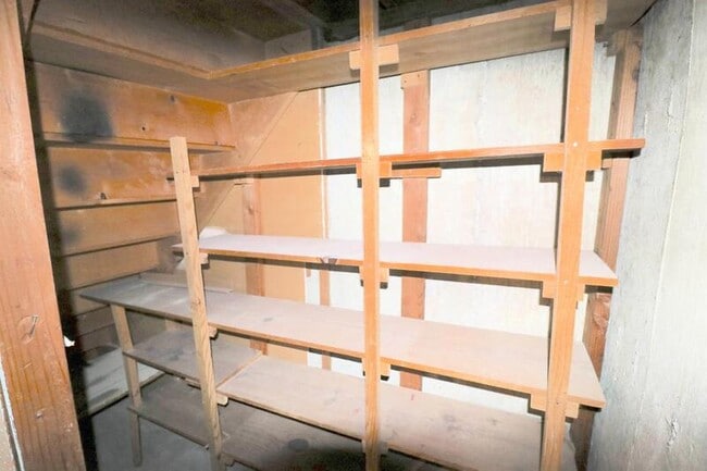 Building Photo - 8068 Bryce Dr