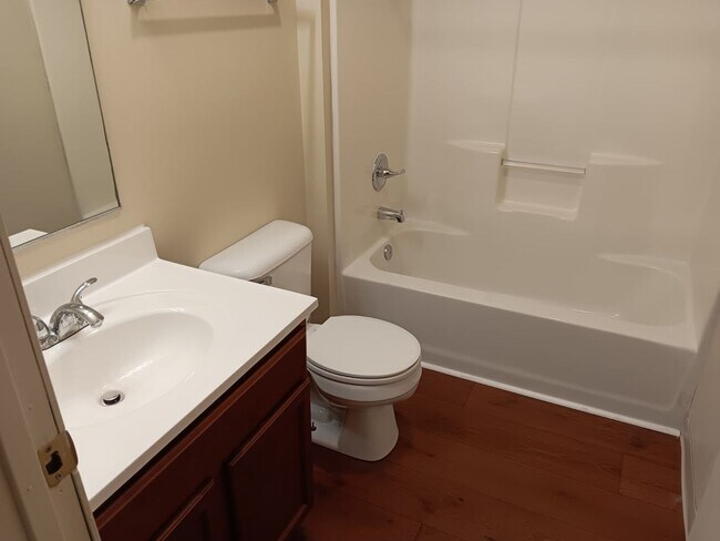 Building Photo - For Rent - Four-Bedroom Two-Bathroom Home Available NOW!