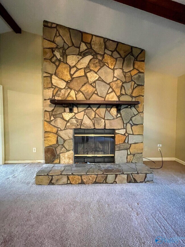 Building Photo - 104 Shaverlee Ct