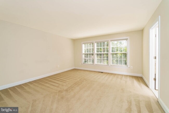 Building Photo - 8064 Criaza Branch Ct