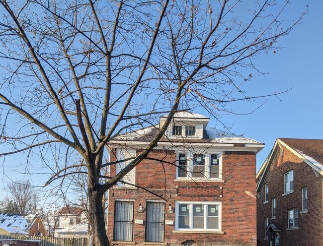 Primary Photo - 2 br, 1 bath House - 3651 Bedford St Lower...