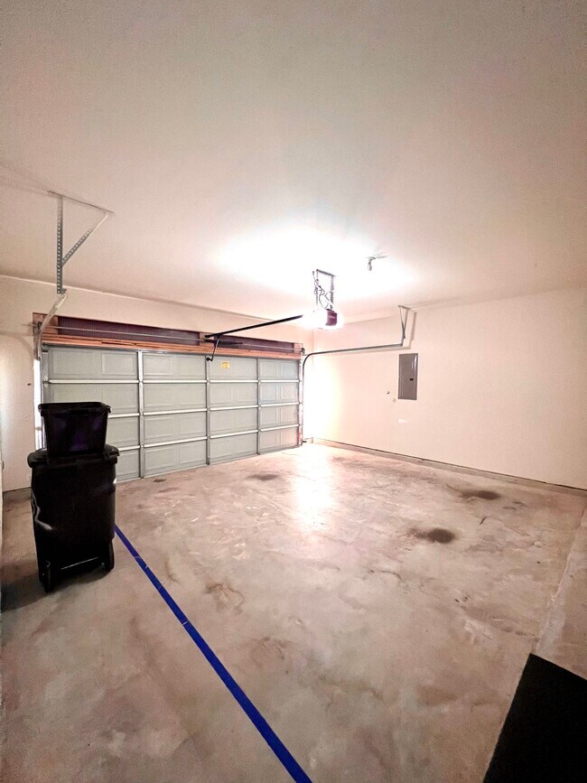 Building Photo - 2132 Pacific Loon Ln