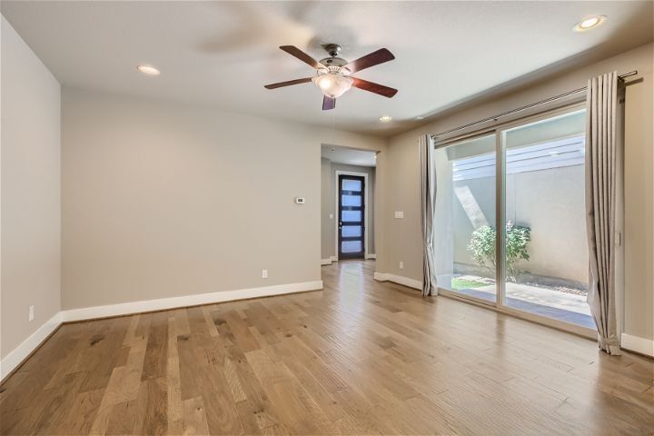 Building Photo - 206 Ridgecrest, UNIT