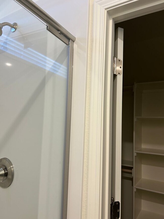 Building Photo - NEW HOME