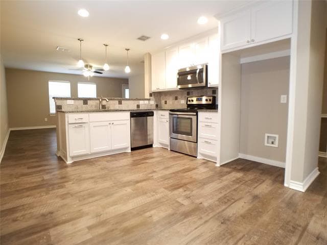 Building Photo - 1112 Switchgrass Ln