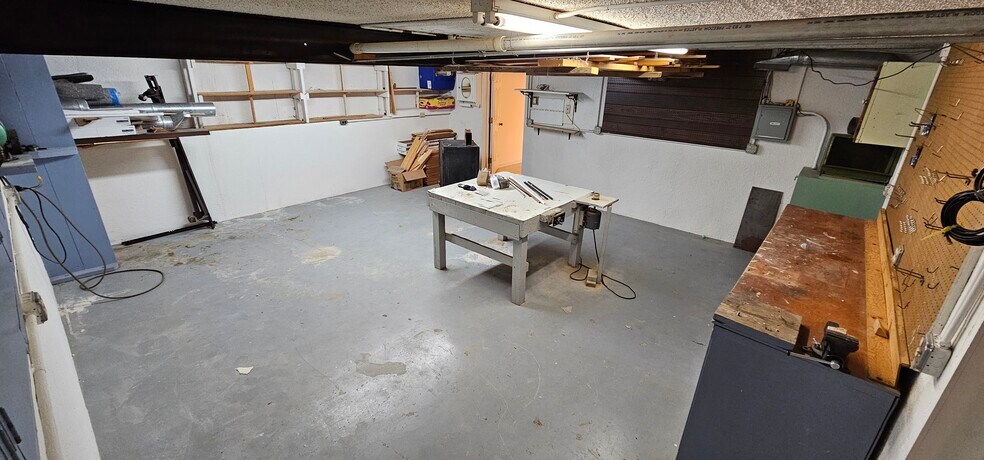 Downstairs shop room - 2277 South Way
