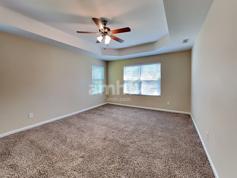 Building Photo - 3436 Sutters Mill Lane