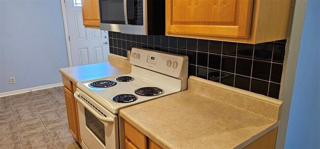 Building Photo - 1411 Braes Ridge Dr