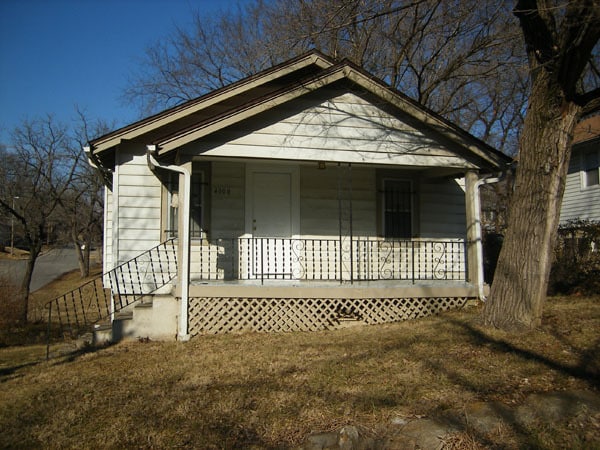 Primary Photo - Great 3 bedroom house