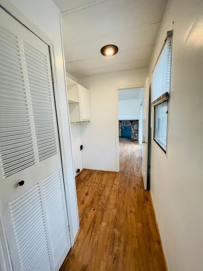 Building Photo - 3 BR, 2 BA doublewide in Pikeville school district