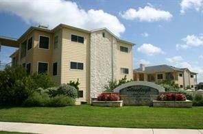 Building Photo - 2320 Gracy Farms Ln