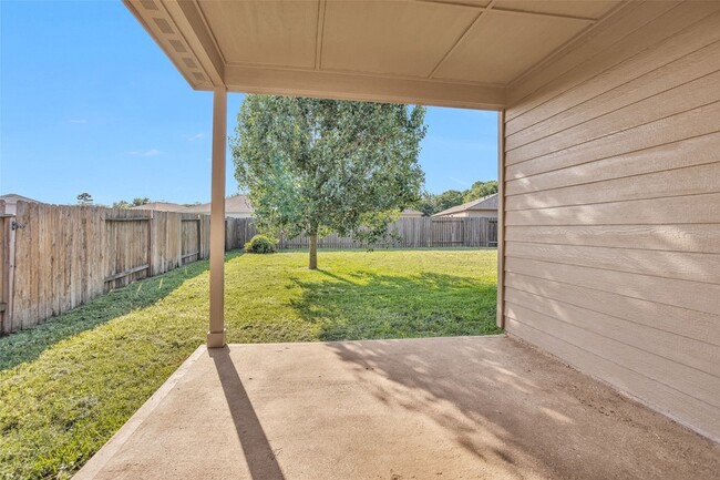 Building Photo - 30831 W Lost Creek Blvd