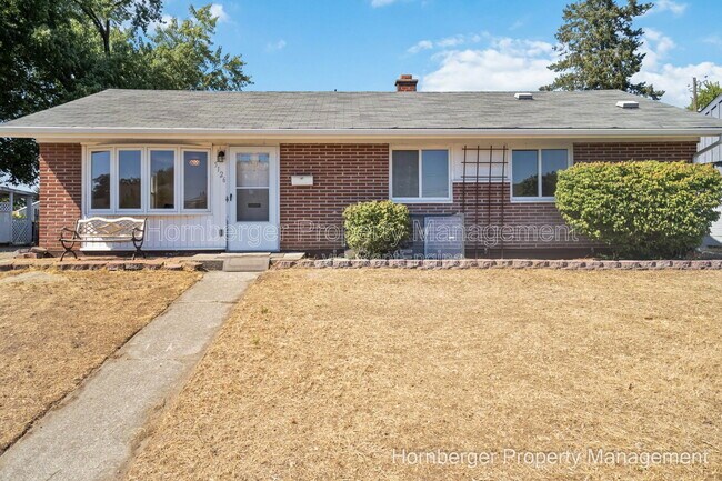 Building Photo - 5126 W Princeton Pl