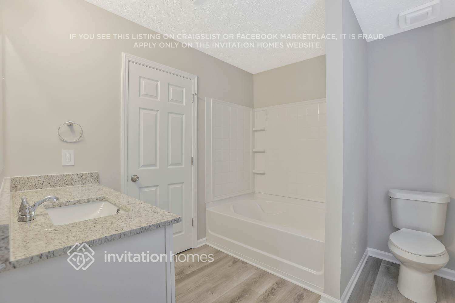 Building Photo - 3974 Riverside Pkwy