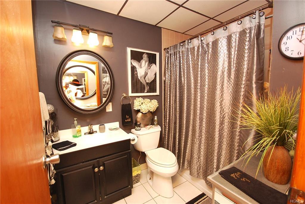 Bathroom - 158 6th St