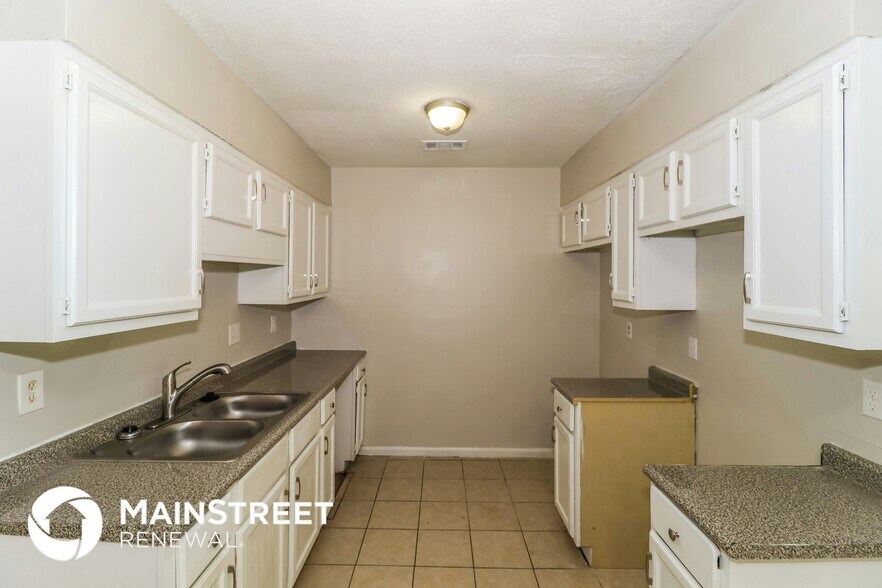 Building Photo - 5047 Carterville Pl