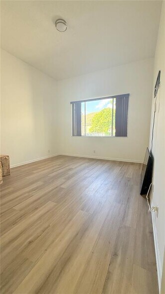 Building Photo - 15825 SW 11th St