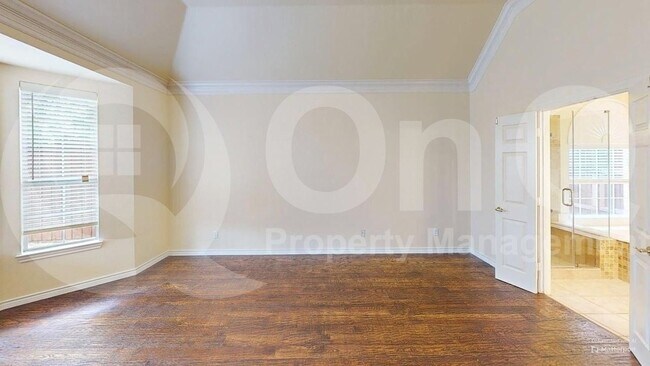 Building Photo - 3112 Chippenham Dr