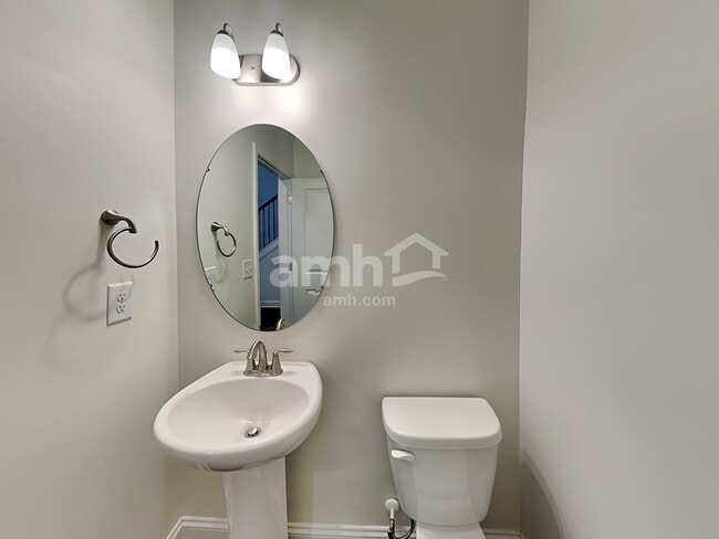 Building Photo - 7023 Garrett Ct