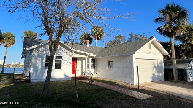 Building Photo - 255 Lexington Dr