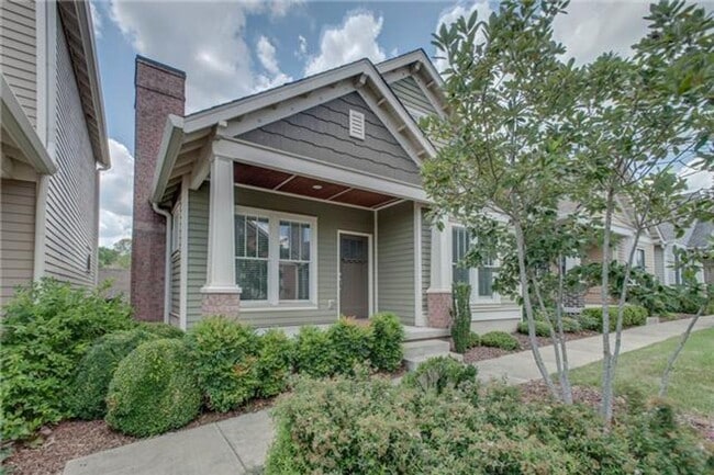 Primary Photo - Awesome 2BE/2BA in the Carothers Farms!!