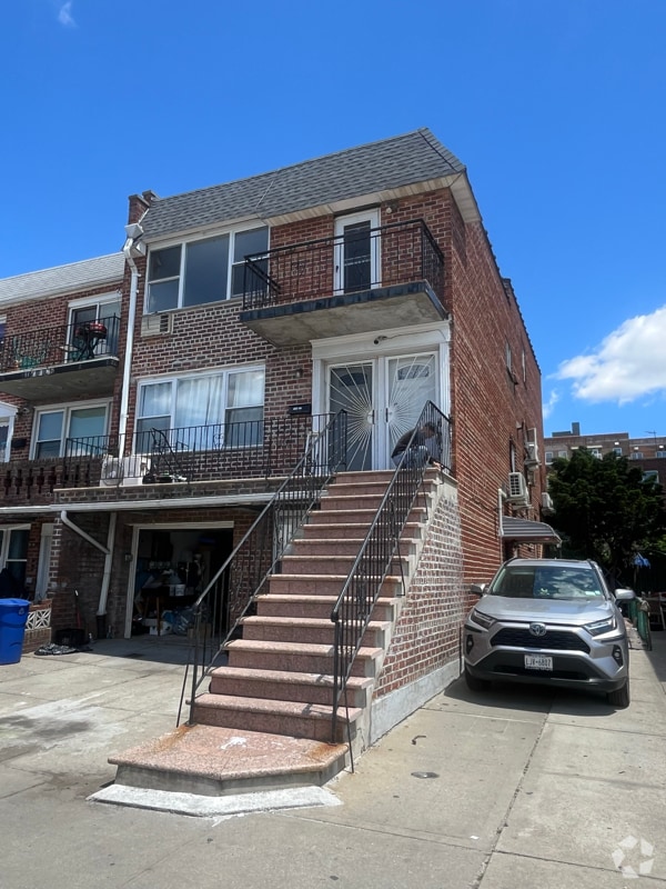 Building Photo - 149-27 84th St