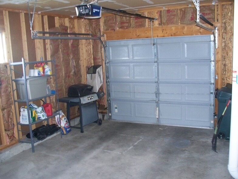 Building Photo - 4711 Trail Dr