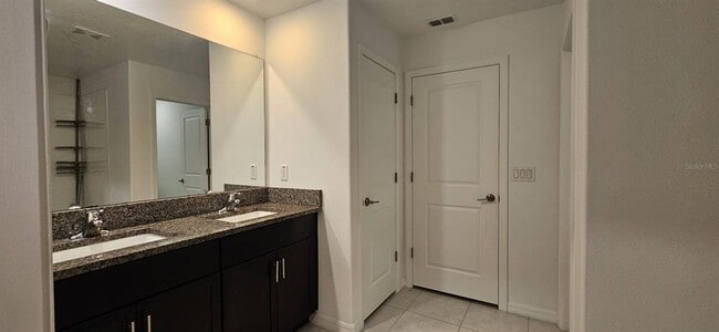 Building Photo - 9910 Spanish Lime Ct