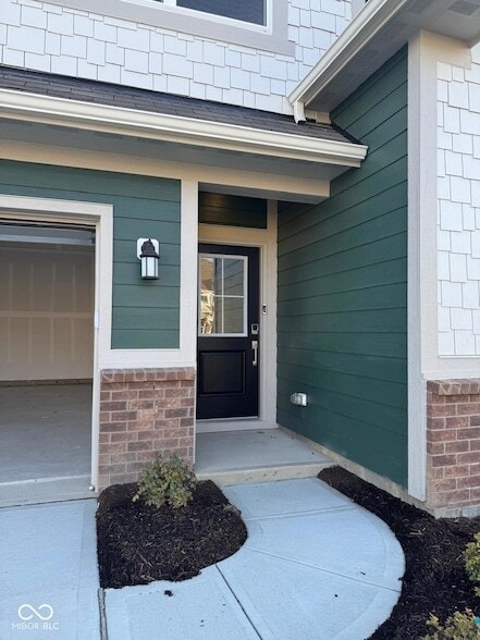 Building Photo - 7581 Fallsworth Dr