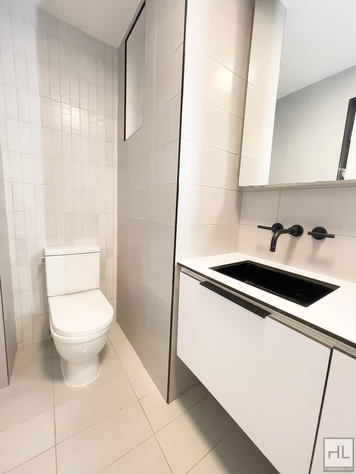 Building Photo - Spacious 2-Bed 1 Bath / Carroll Gardens