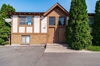 Building Photo - 602 John Adams Ct