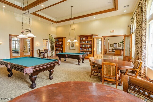 Building Photo - 9025 Colby Dr