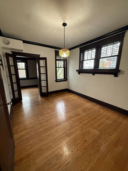 Building Photo - 2641 S Kingshighway Blvd