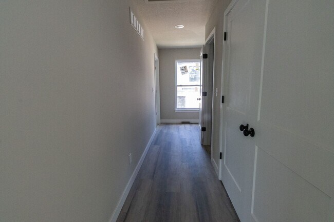 Building Photo - Brand New Construction on East Campus!