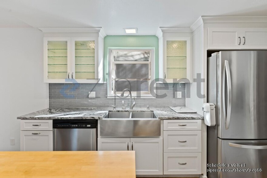 Building Photo - 7472 Tulare Hill Ln