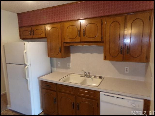 Building Photo - 711 Briar Ridge Ct