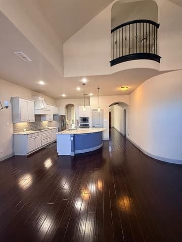 Building Photo - 811 Bandelier Ln