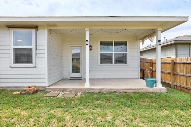 Building Photo - 141 Parryi Cove