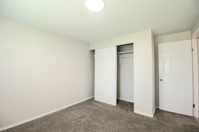 Building Photo - 1428 N Porter Ave