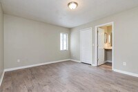 Building Photo - 6552 Chantry St