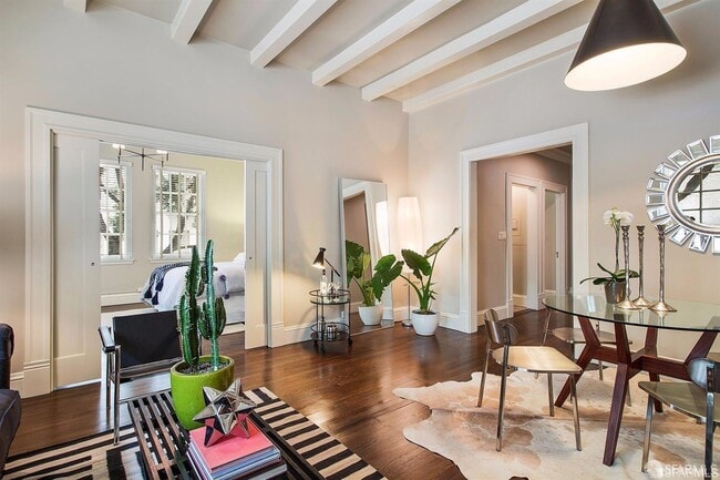 Building Photo - 850 Powell St