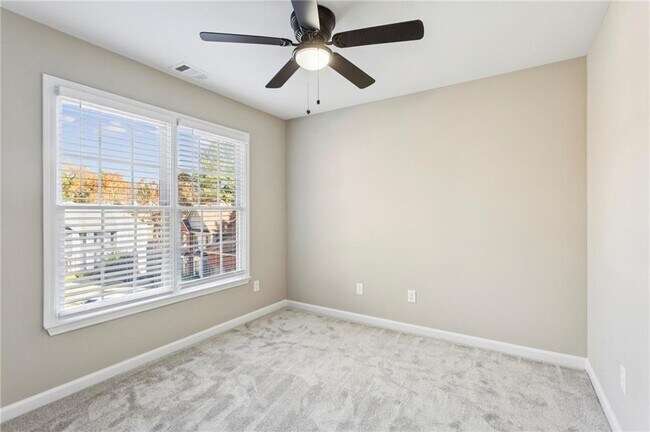 Building Photo - 26 McEvers Branch Ln