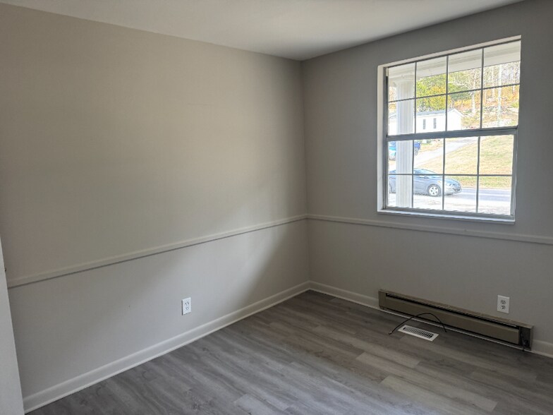 Building Photo - 2375 Una Antioch Pike