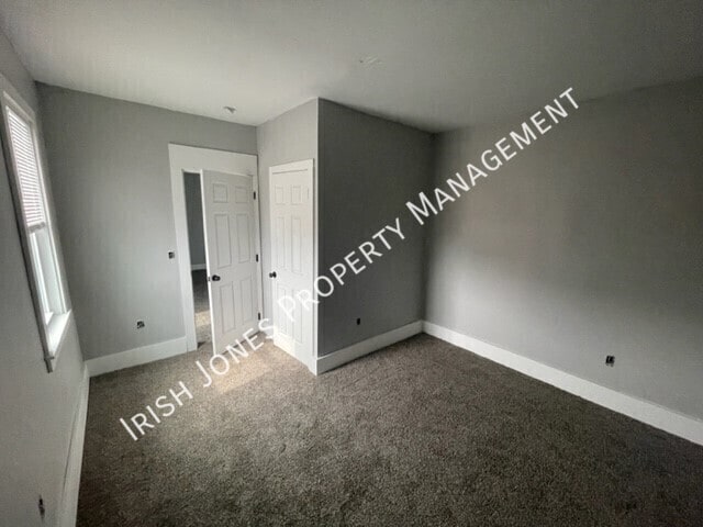 Building Photo - 944 E. Lovejoy-