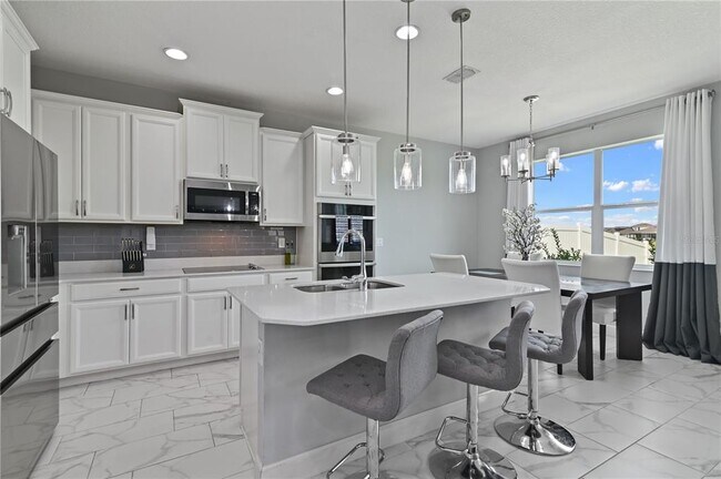 Building Photo - 2180 Rush Bay Wy