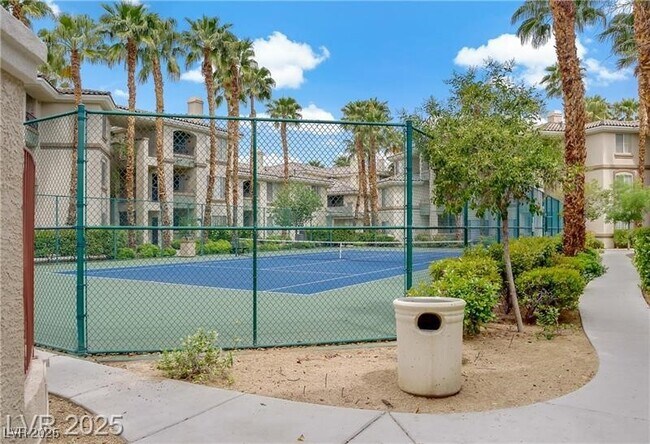 Building Photo - 7143 S Durango Dr
