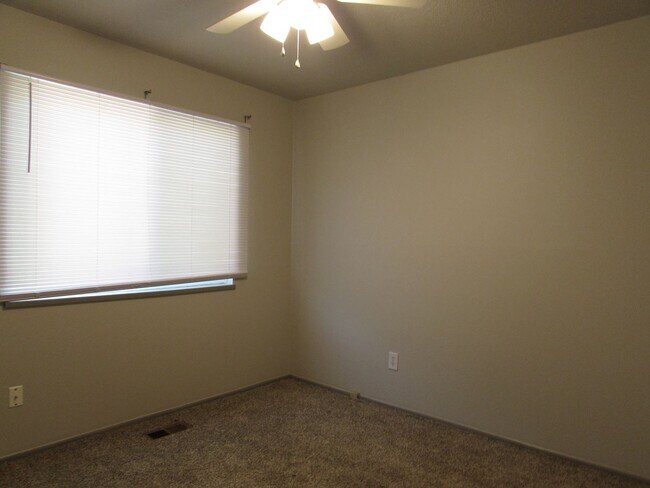 Building Photo - 1169 Santa Clara Ave
